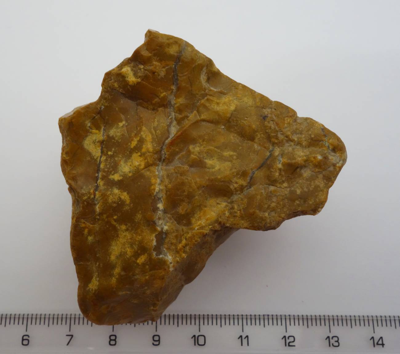 Abb. 2 Jaspis (5,7 x 5,5 x 3 cm).
